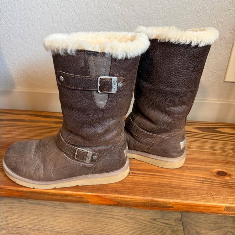 UGG Brown Leather Shearling-Lined Winter Boots